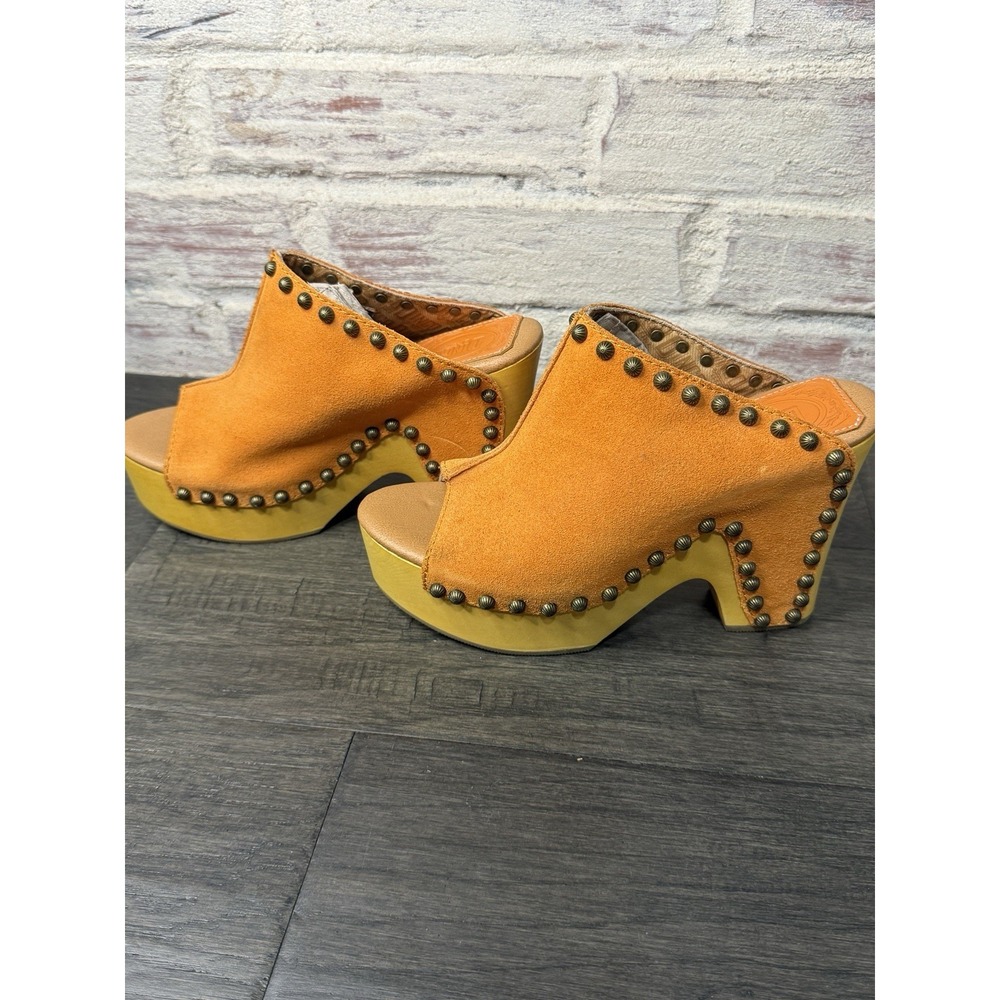 Dingo Peace N' Love Studded Peep Toe Mule Clogs Womens Orange Size 9 - Picture 3 of 7